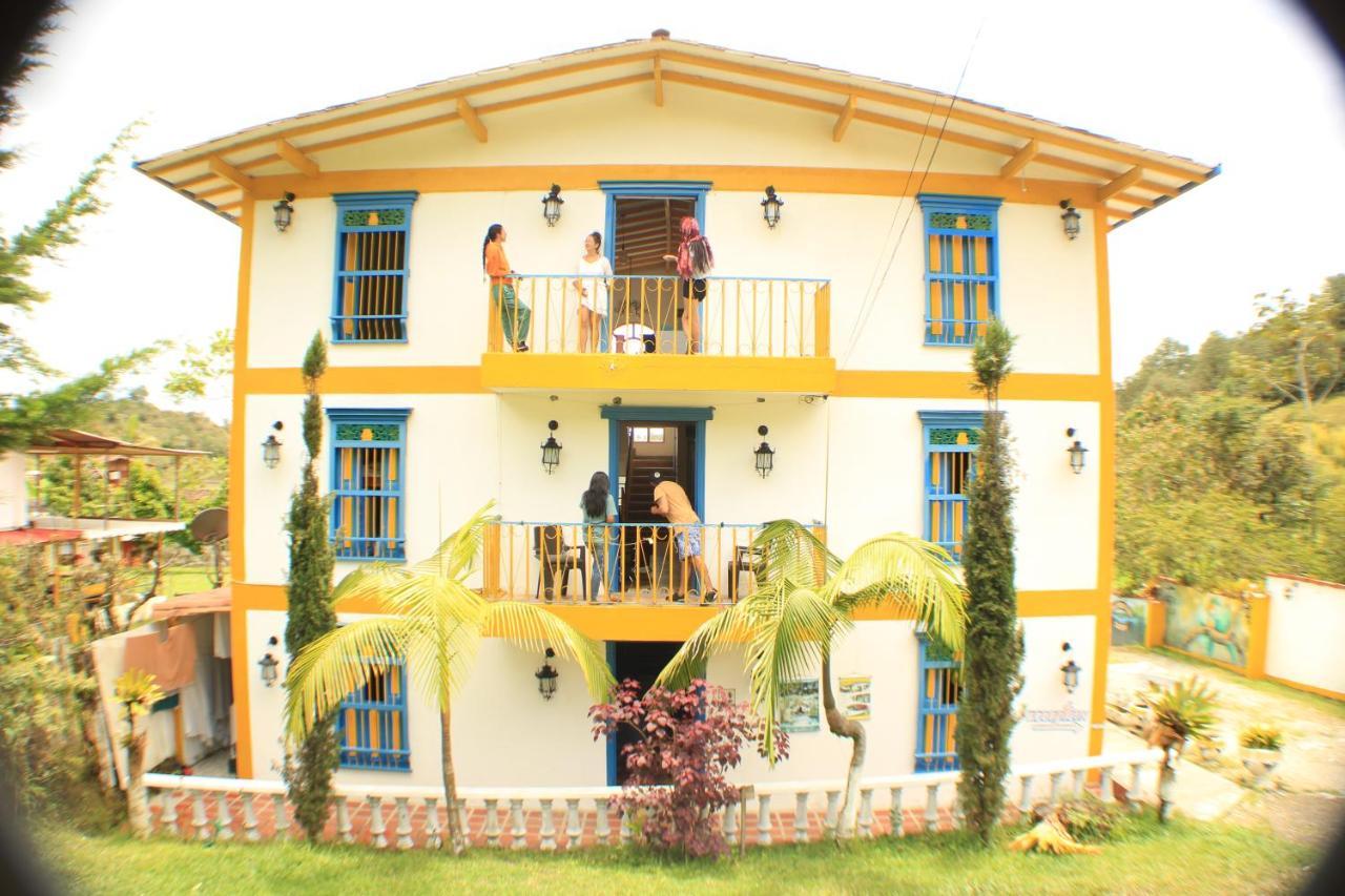 Alegria Hostel Boutique Guatape Exterior photo